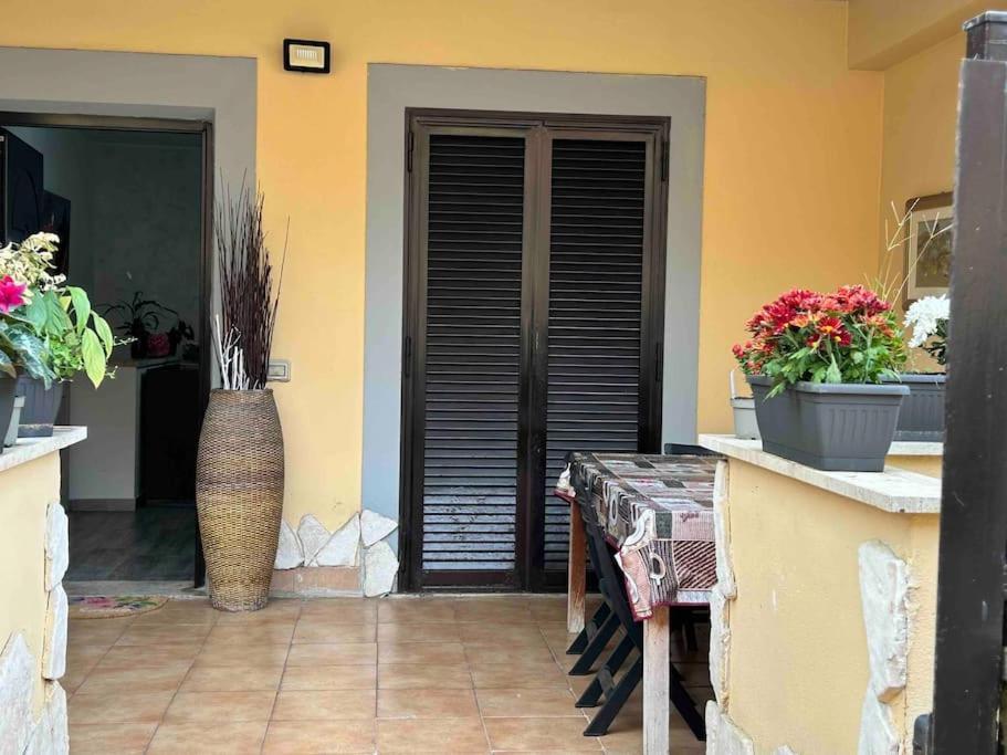 Domus Acquedotto Apartment Roma Exterior foto